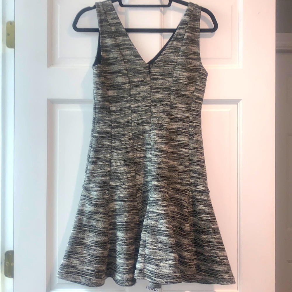 Banana Republic Marled Tweed Fit and Flare Tank Dress Size 4 Black/Cream - Picture 6 of 11